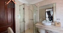 Modern and good quality apartment for rent in Tay Ho, Ha Noi
