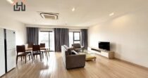 Lake-view 3 bedroom apartment in Tay Ho, Hanoi