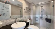 Lake-view 3 bedroom apartment in Tay Ho, Hanoi