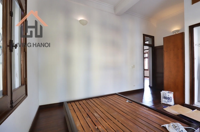 04 bedroom house with swimming pool for rent in Tay Ho, Hanoi 04 bedroom house with swimming pool for rent in Tay Ho, Hanoi