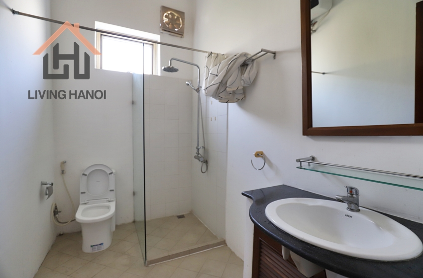 04 bedroom house with swimming pool for rent in Tay Ho, Hanoi 04 bedroom house with swimming pool for rent in Tay Ho, Hanoi