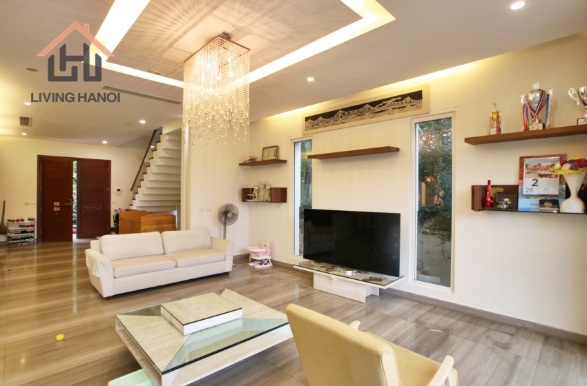 04 bedroom villa for rent in Vinhomes Riverside, Long Bien, Hanoi 04 bedroom villa for rent in Vinhomes Riverside, Long Bien, Hanoi