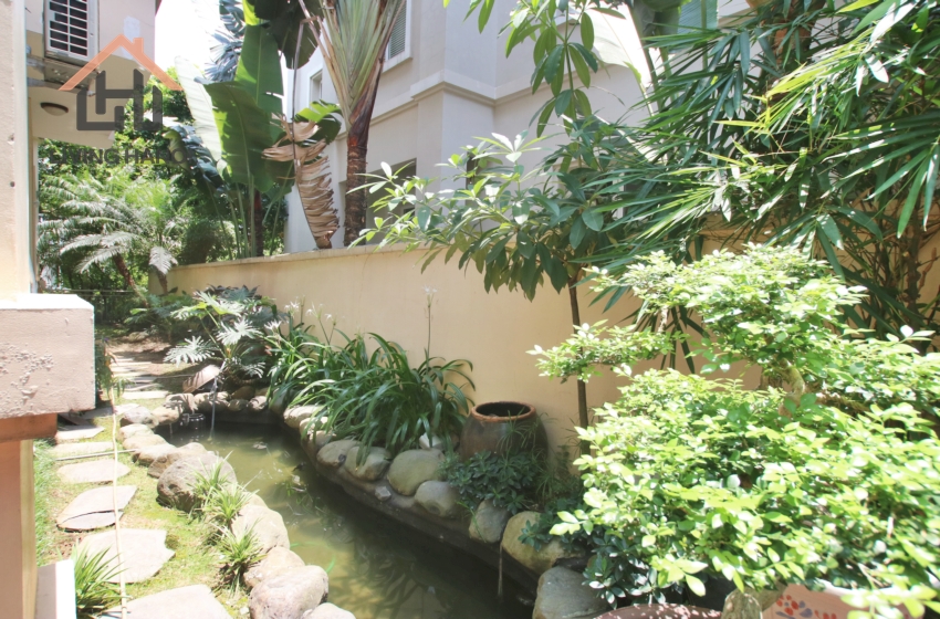 04 bedrooms house available for rent in Vinhomes Riverside, Hanoi 04 bedrooms house available for rent in Vinhomes Riverside, Hanoi