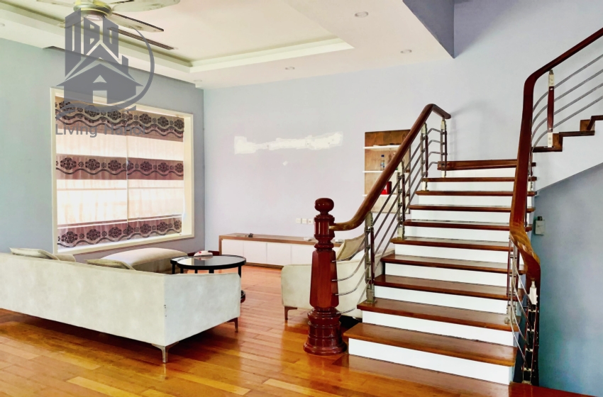04 bedrooms house available for rent in Vinhomes Riverside, Hanoi 04 bedrooms house available for rent in Vinhomes Riverside, Hanoi