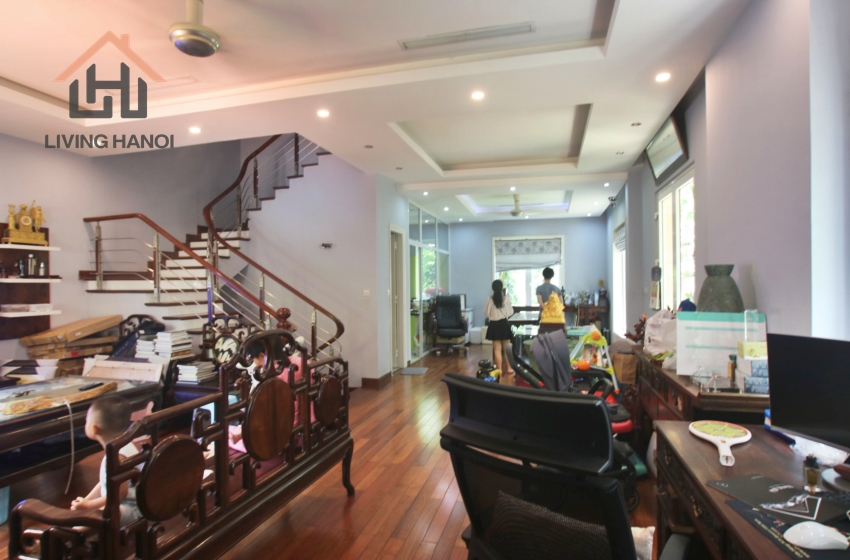 04 bedrooms house available for rent in Vinhomes Riverside, Hanoi 04 bedrooms house available for rent in Vinhomes Riverside, Hanoi