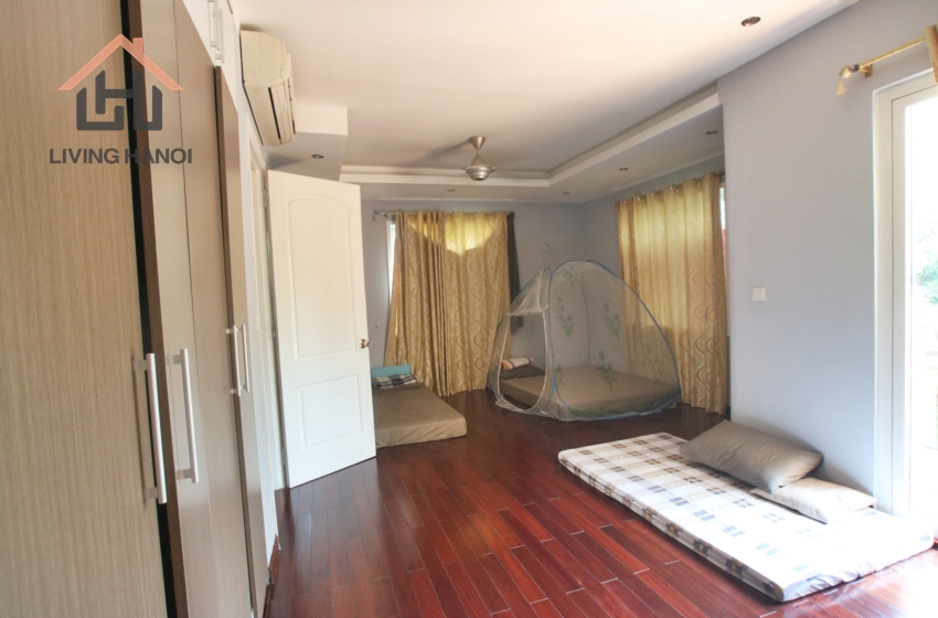 04 bedrooms house available for rent in Vinhomes Riverside, Hanoi 04 bedrooms house available for rent in Vinhomes Riverside, Hanoi
