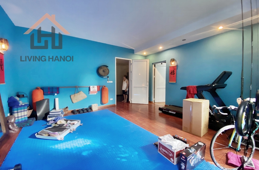 06 bedroom house for rent with swimming pool in Tay Ho area, Hanoi 06 bedroom house for rent with swimming pool in Tay Ho area, Hanoi