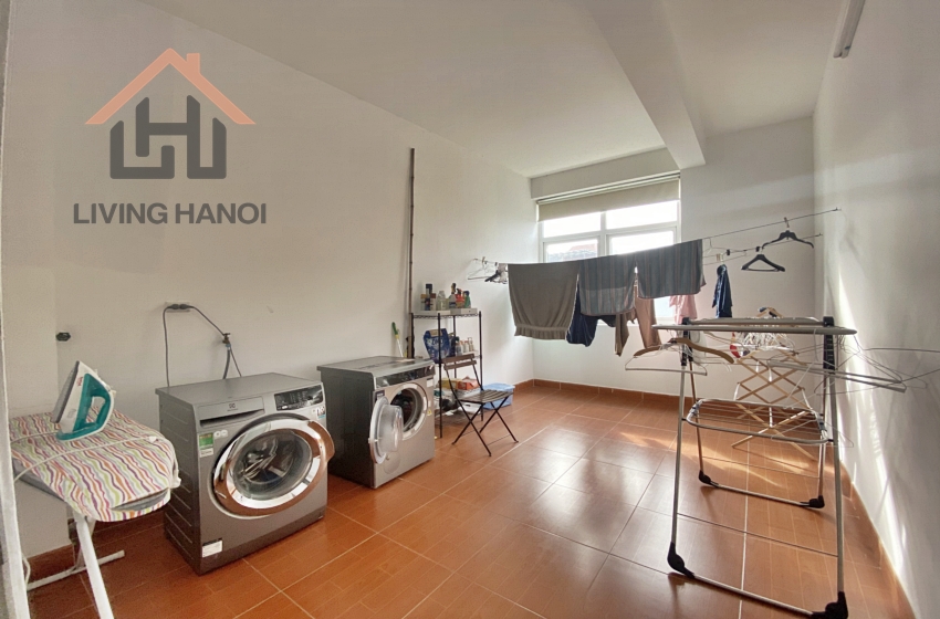 06 bedroom house for rent with swimming pool in Tay Ho area, Hanoi 06 bedroom house for rent with swimming pool in Tay Ho area, Hanoi