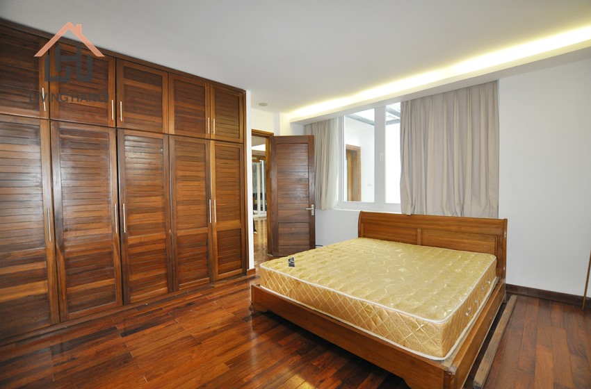 1 Level house with yard, 3 bedroom for rent in Dang Thai Mai, Tay Ho 1 Level house with yard, 3 bedroom for rent in Dang Thai Mai, Tay Ho