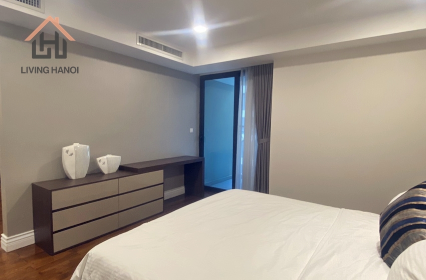 2 Bedroom apartment extra study room in Hai Ba Trung, Hanoi 2 Bedroom apartment extra study room in Hai Ba Trung, Hanoi