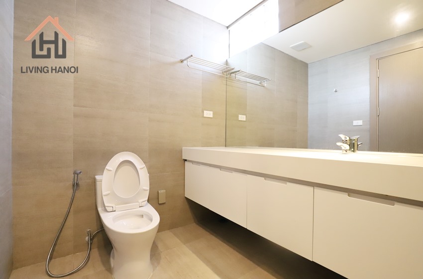8th floor – Full of light and modern 2 bedroom apartment in Tay Ho, Hanoi 8th floor – Full of light and modern 2 bedroom apartment in Tay Ho, Hanoi