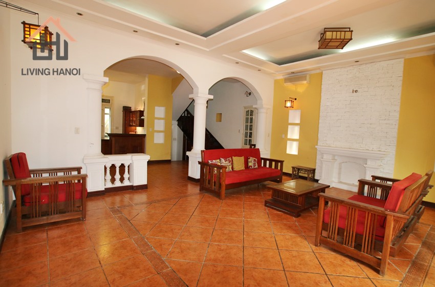 A nice house 03 bedrooms for rent in Tay Ho area, Hanoi. A nice house 03 bedrooms for rent in Tay Ho area, Hanoi.