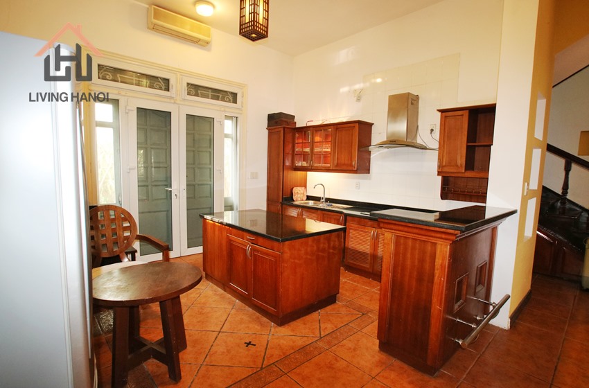 A nice house 03 bedrooms for rent in Tay Ho area, Hanoi. A nice house 03 bedrooms for rent in Tay Ho area, Hanoi.