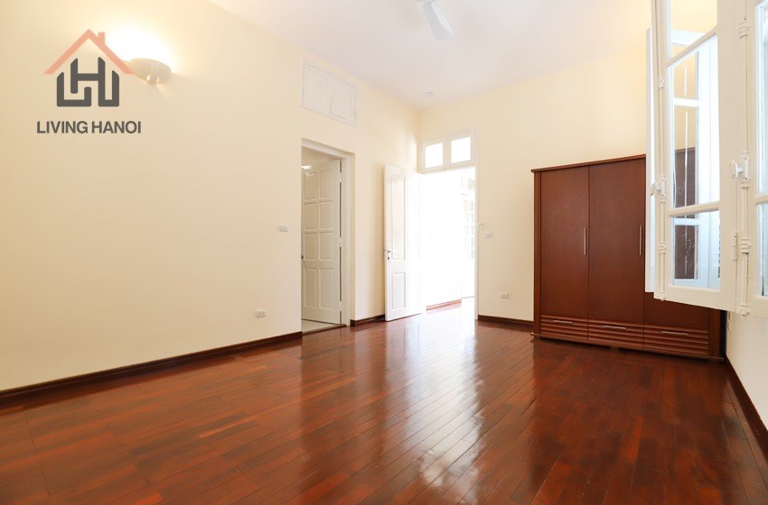 A short walk to EVERYTHING – this villa is ready for any renter A short walk to EVERYTHING – this villa is ready for any renter