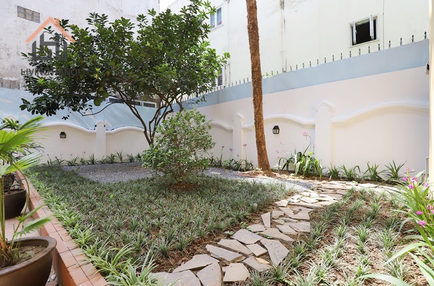 A short walk to EVERYTHING – this villa is ready for any renter A short walk to EVERYTHING – this villa is ready for any renter