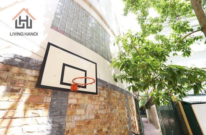 A short walk to EVERYTHING – this villa is ready for any renter A short walk to EVERYTHING – this villa is ready for any renter