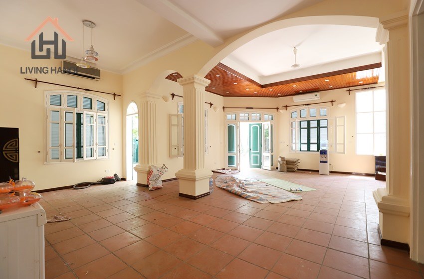 A short walk to EVERYTHING – this villa is ready for any renter A short walk to EVERYTHING – this villa is ready for any renter