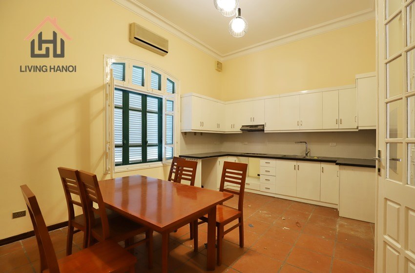 A short walk to EVERYTHING – this villa is ready for any renter A short walk to EVERYTHING – this villa is ready for any renter