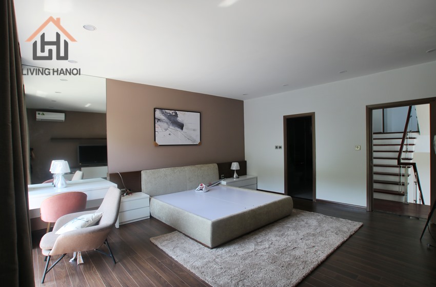 Absolutely beautiful villa with big yard, balcony in Ciputra Q urban area, Hanoi Absolutely beautiful villa with big yard, balcony in Ciputra Q urban area, Hanoi