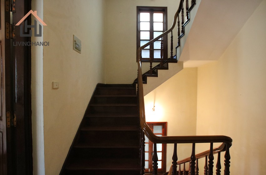 AVAILABLE NOW – Big house with 04 bedrooms for rent in Tay Ho, Hanoi AVAILABLE NOW – Big house with 04 bedrooms for rent in Tay Ho, Hanoi