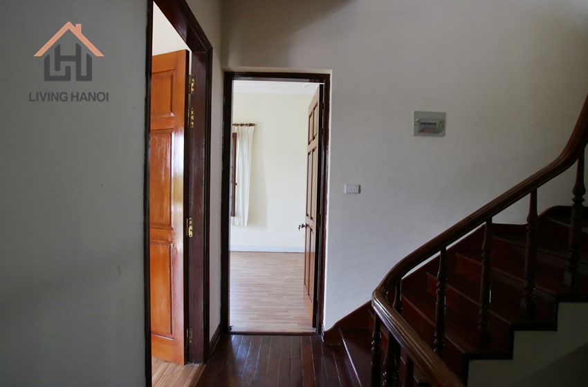 AVAILABLE NOW – Big house with 04 bedrooms for rent in Tay Ho, Hanoi AVAILABLE NOW – Big house with 04 bedrooms for rent in Tay Ho, Hanoi