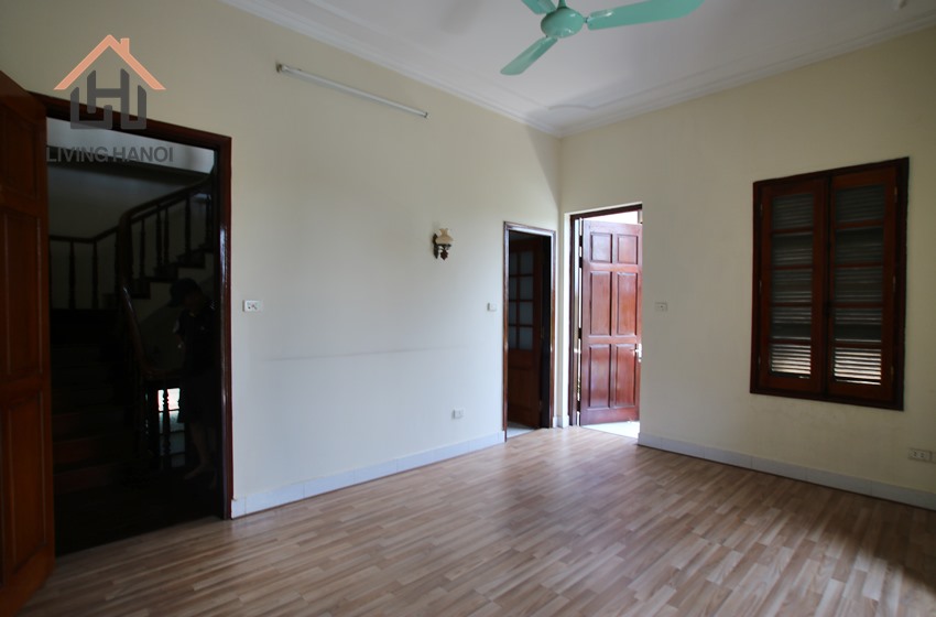 AVAILABLE NOW – Big house with 04 bedrooms for rent in Tay Ho, Hanoi AVAILABLE NOW – Big house with 04 bedrooms for rent in Tay Ho, Hanoi