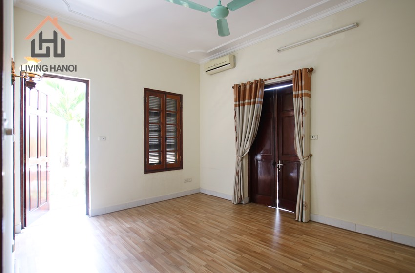 AVAILABLE NOW – Big house with 04 bedrooms for rent in Tay Ho, Hanoi AVAILABLE NOW – Big house with 04 bedrooms for rent in Tay Ho, Hanoi