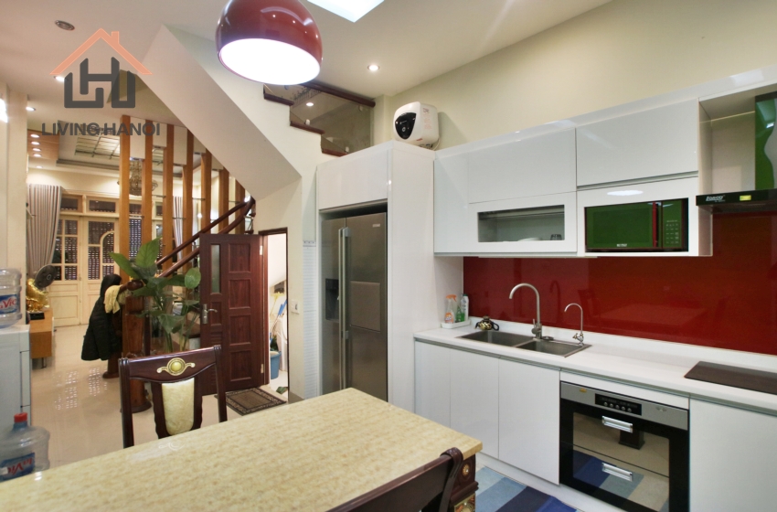 Beautiful 4 bedroom house for rent in Hai Ba Trung, Hanoi. Beautiful 4 bedroom house for rent in Hai Ba Trung, Hanoi.