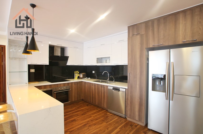Beautiful 4 bedroom serviced apartment for rent in Tay Ho, Hanoi Beautiful 4 bedroom serviced apartment for rent in Tay Ho, Hanoi