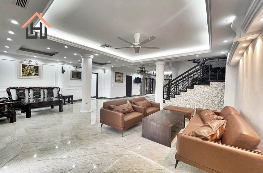 Beautiful 4 bedroom villa close to Unis in Ciputra, Hanoi Beautiful 4 bedroom villa close to Unis in Ciputra, Hanoi