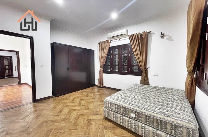 Beautiful 4 bedroom villa close to Unis in Ciputra, Hanoi Beautiful 4 bedroom villa close to Unis in Ciputra, Hanoi