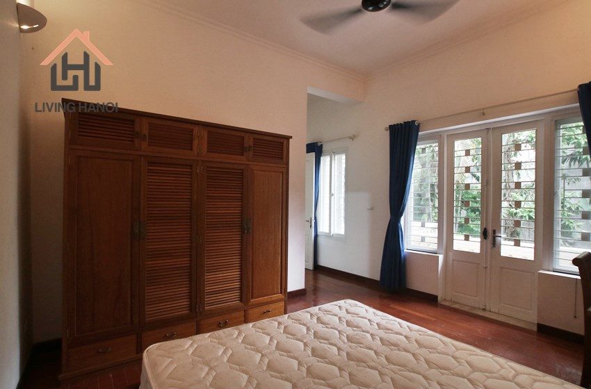 Beautiful and spacious 4 bedroom house in Tay Ho, Hanoi Beautiful and spacious 4 bedroom house in Tay Ho, Hanoi