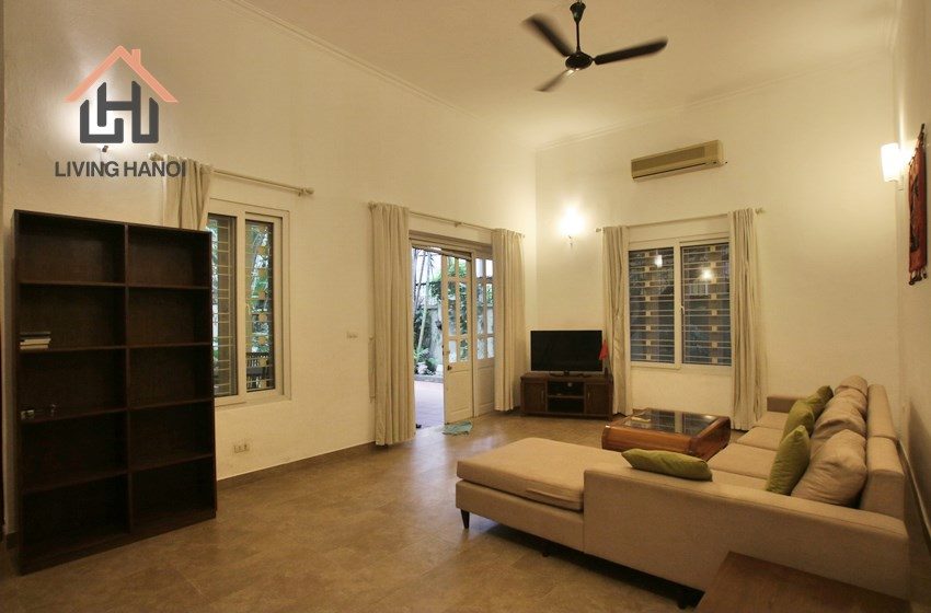 Beautiful and spacious 4 bedroom house in Tay Ho, Hanoi Beautiful and spacious 4 bedroom house in Tay Ho, Hanoi