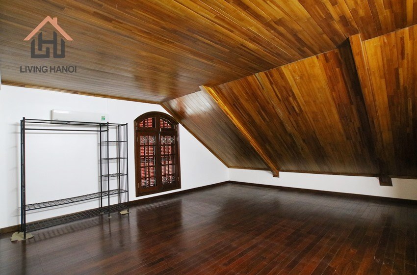 Beautiful and spacious house with stunning lake view in Tay Ho district, Hanoi Beautiful and spacious house with stunning lake view in Tay Ho district, Hanoi