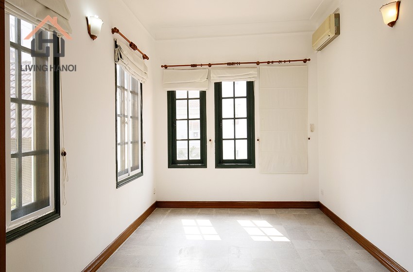 Beautiful four bedroom villa for rent in Tay Ho street, Tay Ho, Hanoi Beautiful four bedroom villa for rent in Tay Ho street, Tay Ho, Hanoi