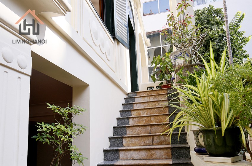 Beautiful four bedroom villa for rent in Tay Ho street, Tay Ho, Hanoi Beautiful four bedroom villa for rent in Tay Ho street, Tay Ho, Hanoi