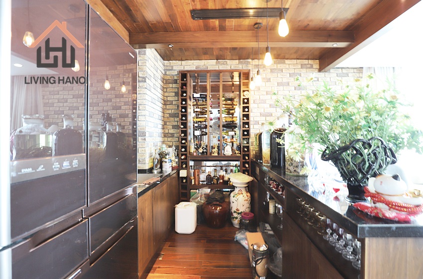 Beautiful lake-view apartment for rent in Tu Hoa, Tay Ho, Hanoi Beautiful lake-view apartment for rent in Tu Hoa, Tay Ho, Hanoi