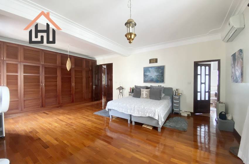 Beautiful swimming pool villa for rent in To Ngoc Van, Tay Ho Beautiful swimming pool villa for rent in To Ngoc Van, Tay Ho