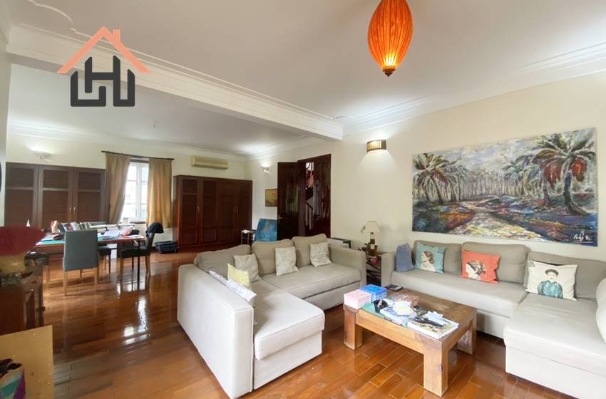 Beautiful swimming pool villa for rent in To Ngoc Van, Tay Ho Beautiful swimming pool villa for rent in To Ngoc Van, Tay Ho