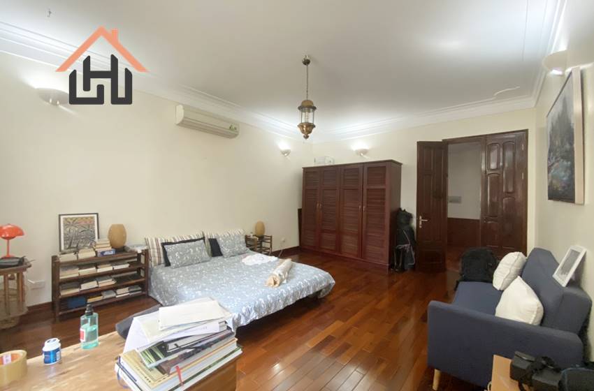 Beautiful swimming pool villa for rent in To Ngoc Van, Tay Ho Beautiful swimming pool villa for rent in To Ngoc Van, Tay Ho