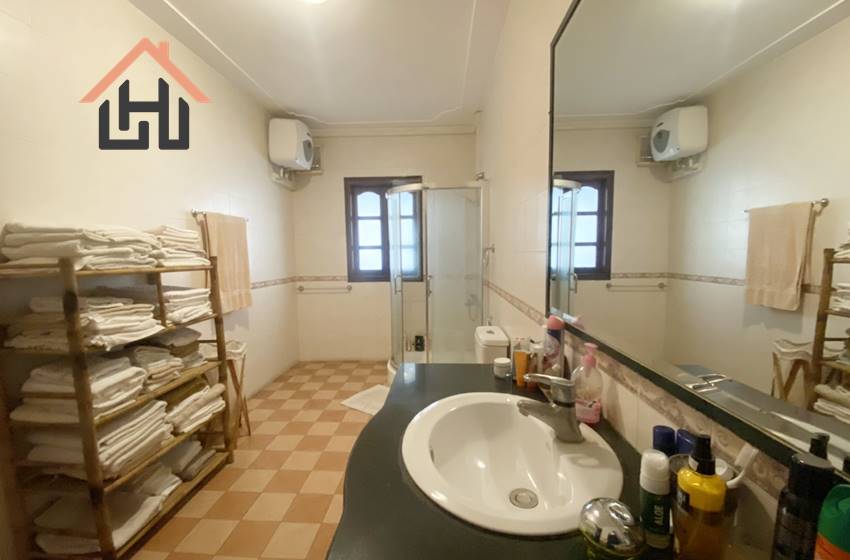 Beautiful swimming pool villa for rent in To Ngoc Van, Tay Ho Beautiful swimming pool villa for rent in To Ngoc Van, Tay Ho