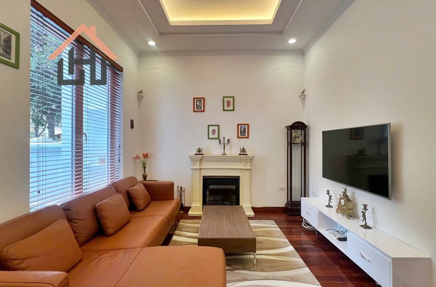 Beautiful villa for rent in Vinhomes Riverside, Hanoi Beautiful villa for rent in Vinhomes Riverside, Hanoi