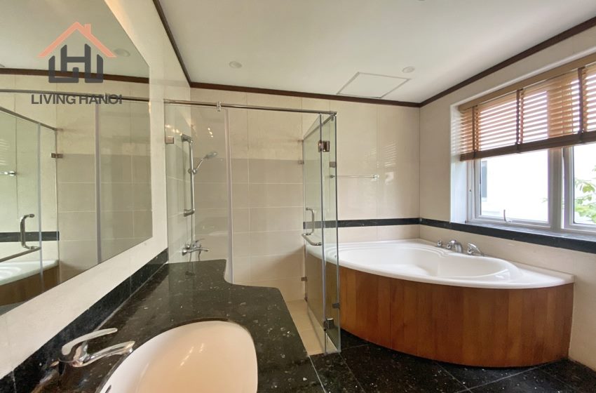 Beautiful villa for rent in Vinhomes Riverside, Long Bien Hanoi Beautiful villa for rent in Vinhomes Riverside, Long Bien Hanoi