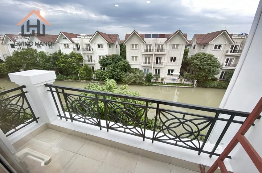 Beautiful villa for rent in Vinhomes Riverside, Long Bien Hanoi Beautiful villa for rent in Vinhomes Riverside, Long Bien Hanoi