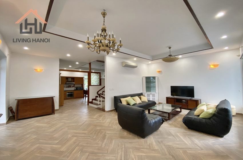 Beautiful villa for rent in Vinhomes Riverside, Long Bien Hanoi Beautiful villa for rent in Vinhomes Riverside, Long Bien Hanoi
