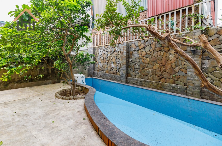 Beautifully modernised rear Villa for rent in Au Co, Tay Ho Beautifully modernised rear Villa for rent in Au Co, Tay Ho