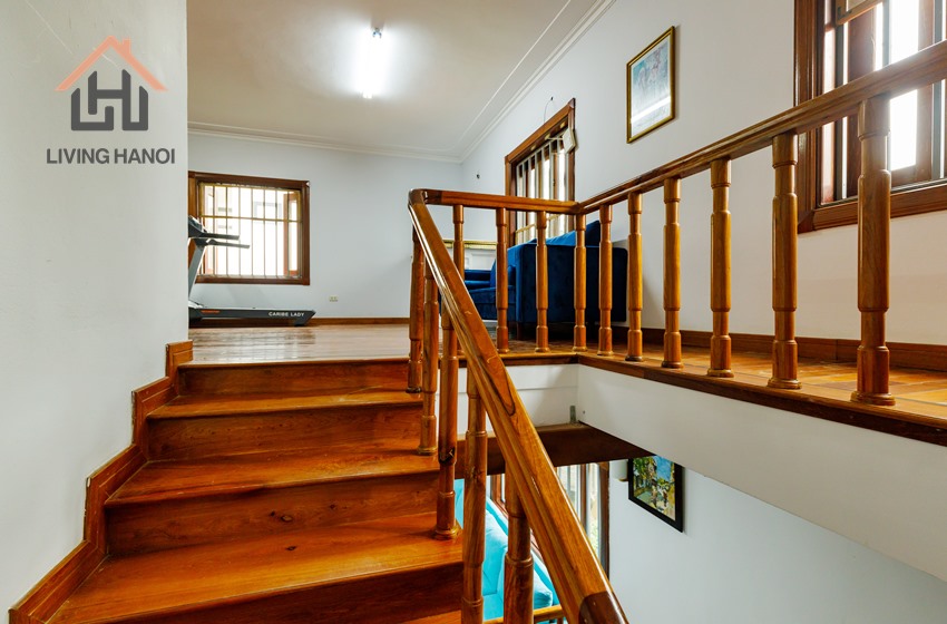 Beautifully modernised rear Villa for rent in Au Co, Tay Ho Beautifully modernised rear Villa for rent in Au Co, Tay Ho