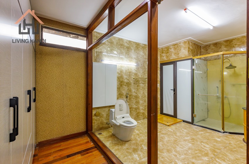 Beautifully modernised rear Villa for rent in Au Co, Tay Ho Beautifully modernised rear Villa for rent in Au Co, Tay Ho