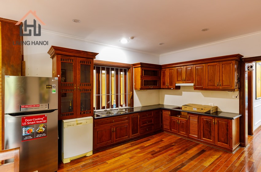 Beautifully modernised rear Villa for rent in Au Co, Tay Ho Beautifully modernised rear Villa for rent in Au Co, Tay Ho