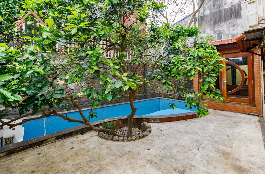 Beautifully modernised rear Villa for rent in Au Co, Tay Ho Beautifully modernised rear Villa for rent in Au Co, Tay Ho